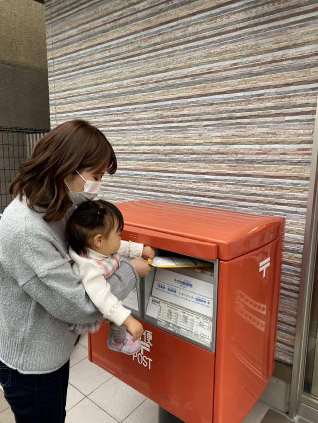 郵便局の空間を活用し 大阪の老舗企業を支援 お菓子のデパート よしや